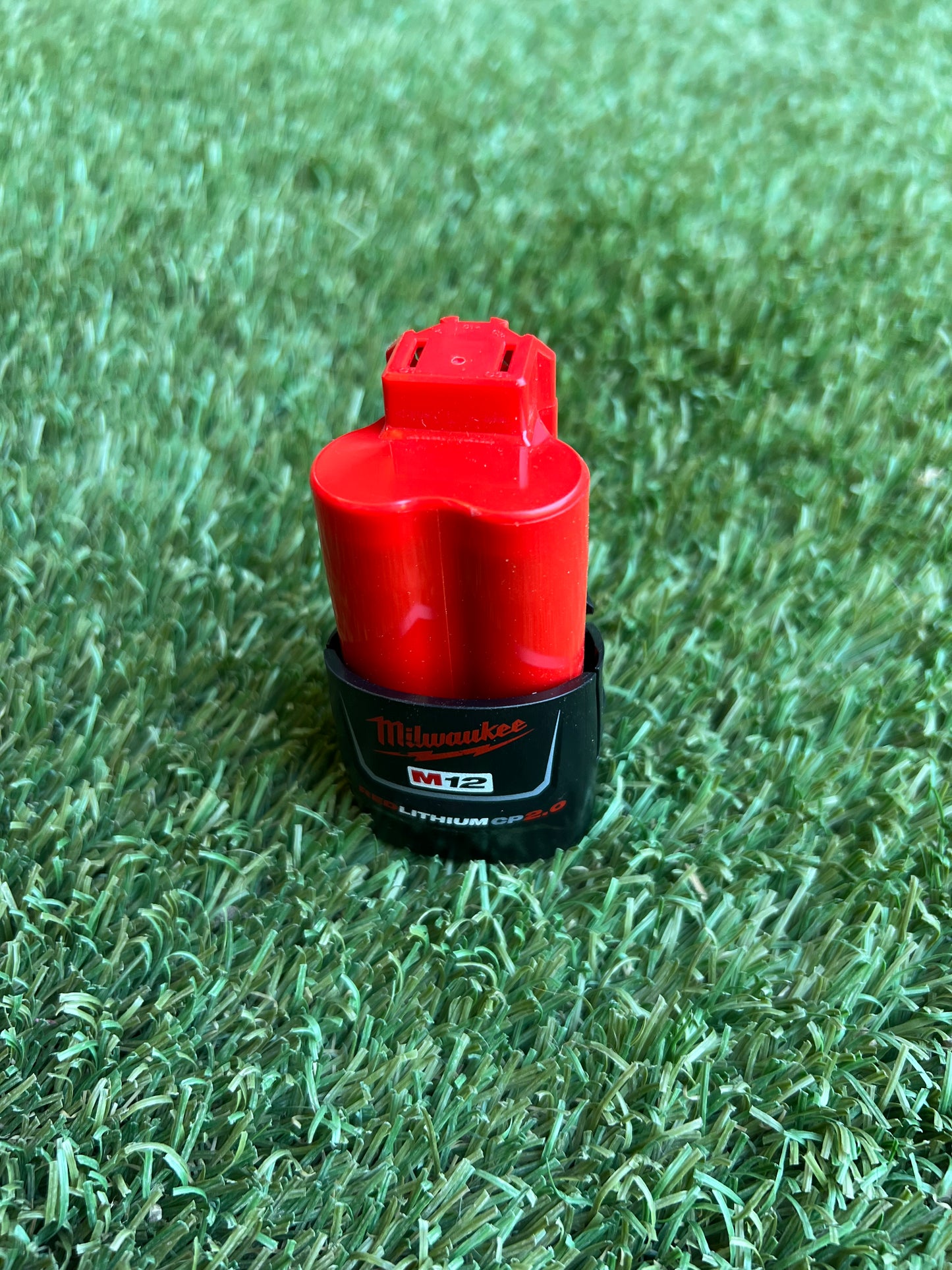 Milwaukee M12 12-Volt Lithium-Ion 2.0 Ah Compact Battery Pack