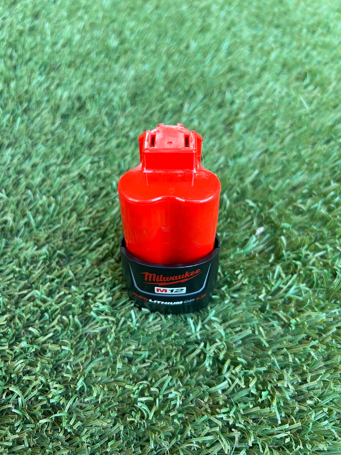 Milwaukee M12 12-Volt 1.5 Ah Lithium-Ion Compact Battery Pack