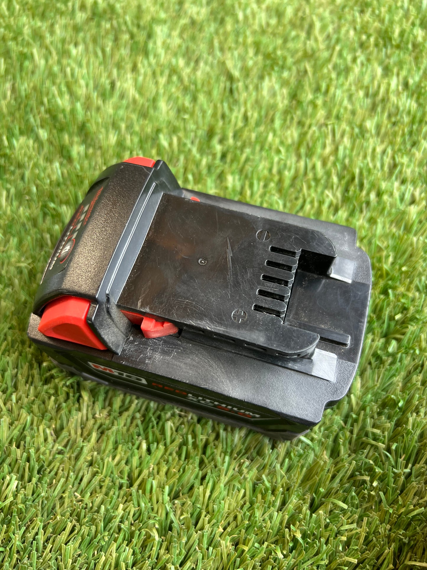 Milwaukee M18 18-Volt 5.0 Ah Lithium-Ion XC Extended Capacity Battery Pack